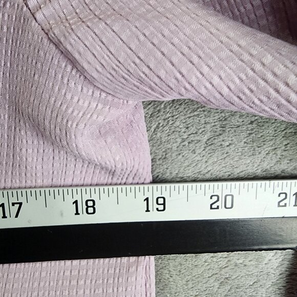 Womens H&M Lavender Textured Blouse Top Peasant Sleeve Size M - Picture 6 of 8